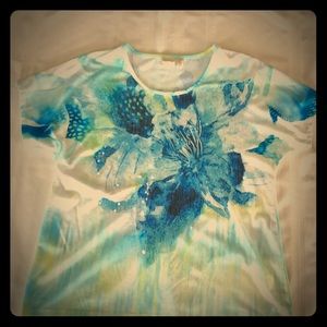 Beautiful Chicos T-Shirt